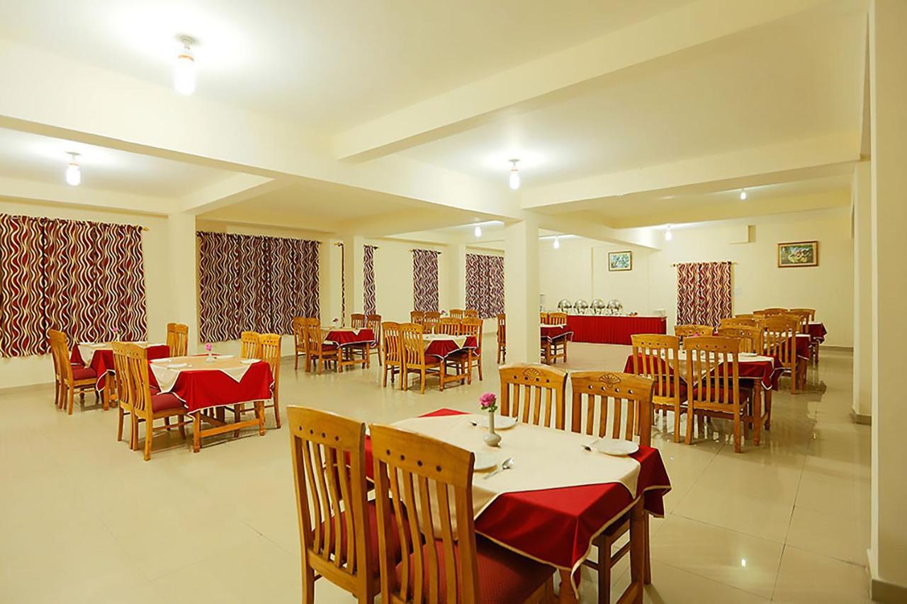 New Ambika International Mall Road Hotel 马拉里 外观 照片