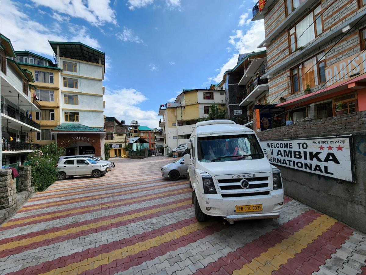 New Ambika International Mall Road Hotel 马拉里 外观 照片